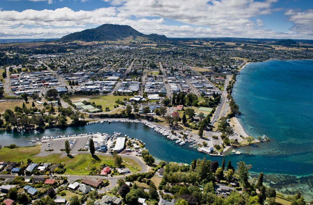 Alpine Lake Motel Taupo Kültér fotó