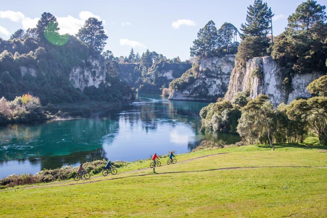 Alpine Lake Motel Taupo Kültér fotó